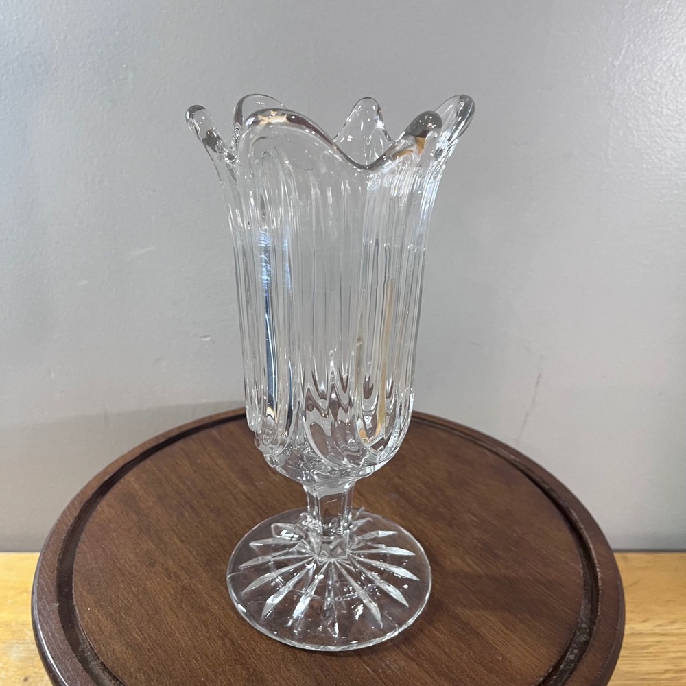 EAPG Tulip Celery Vase OS Clear Excellent Vtg Pressed Glass Footed